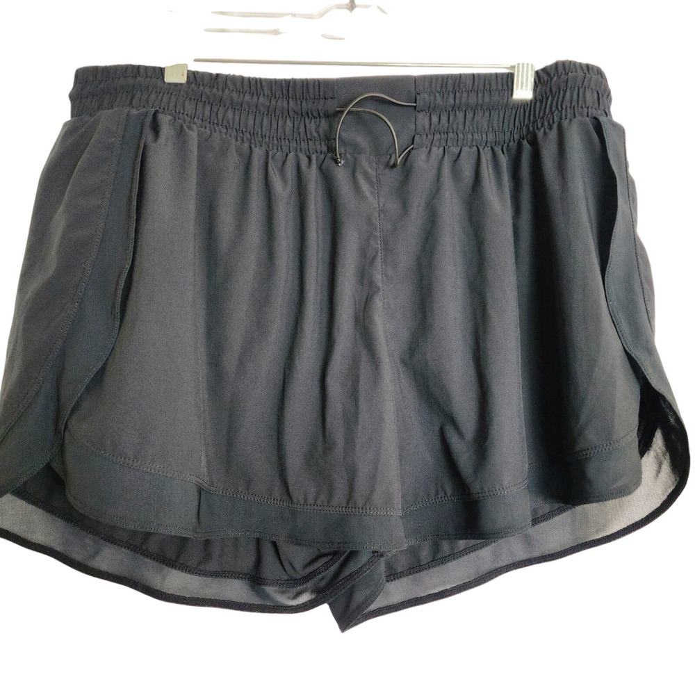 Danskin Woman's Size XL Black Athletic Shorts